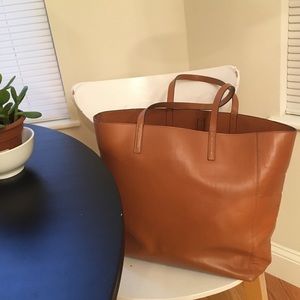 GAP XL Leather Canvas Lined Inner Pocket Tote Bag